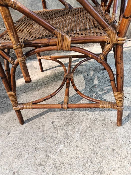 Scaun deosebit  din bambus