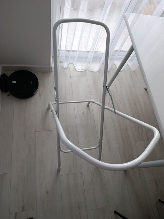 Стойка за бебешка вана