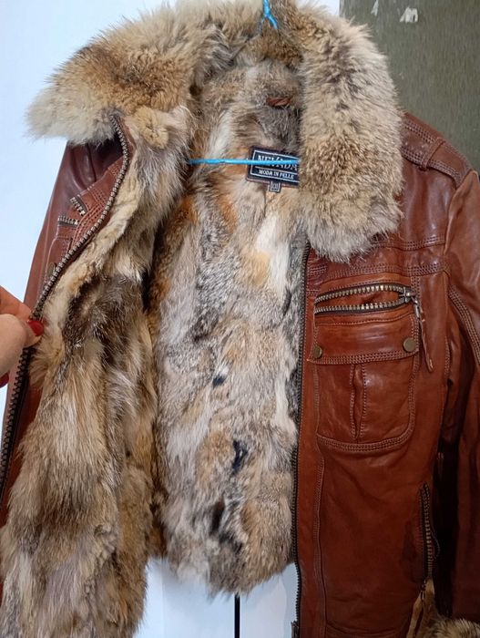 Дамско Кожено яке