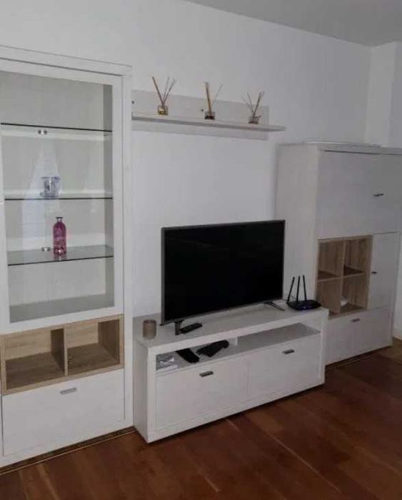 Дава се под наем Тристаен апартамент в Пловдив, Мараша - 90 кв.м за 321.3 € - Снимка #2