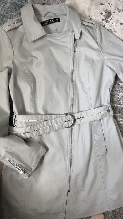 Jacheta/trenci dama primavara  38 Breal