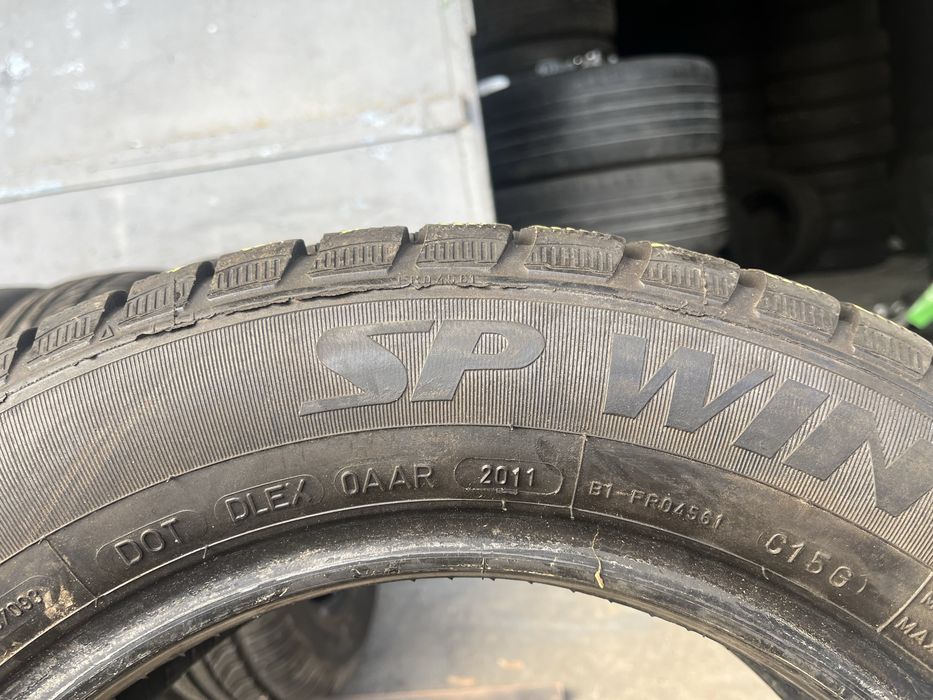 4 бр. зимни гуми 175/65/14 Dunlop 7 mm DOT 2011