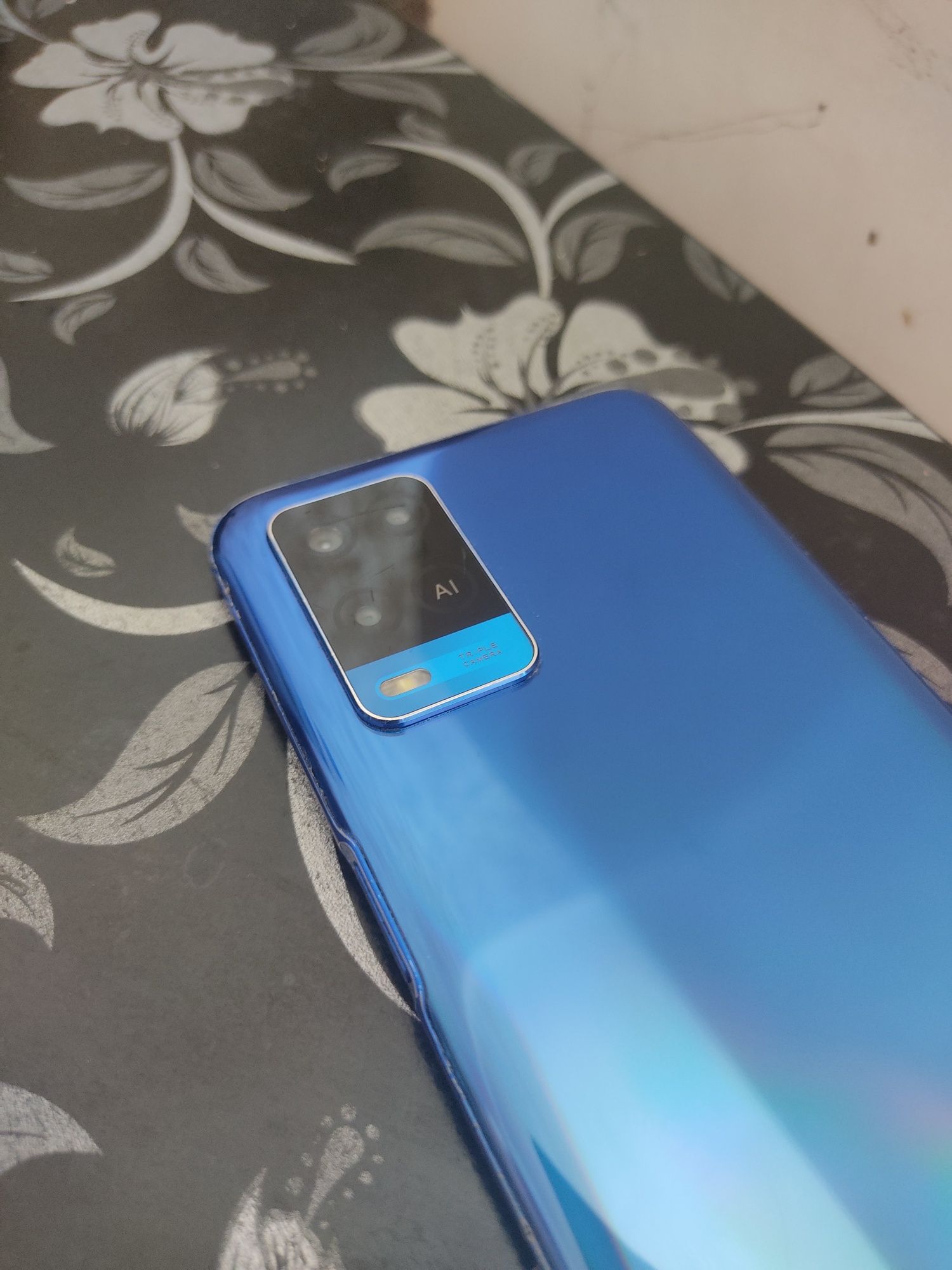 Srochno sotiladi Oppo A54