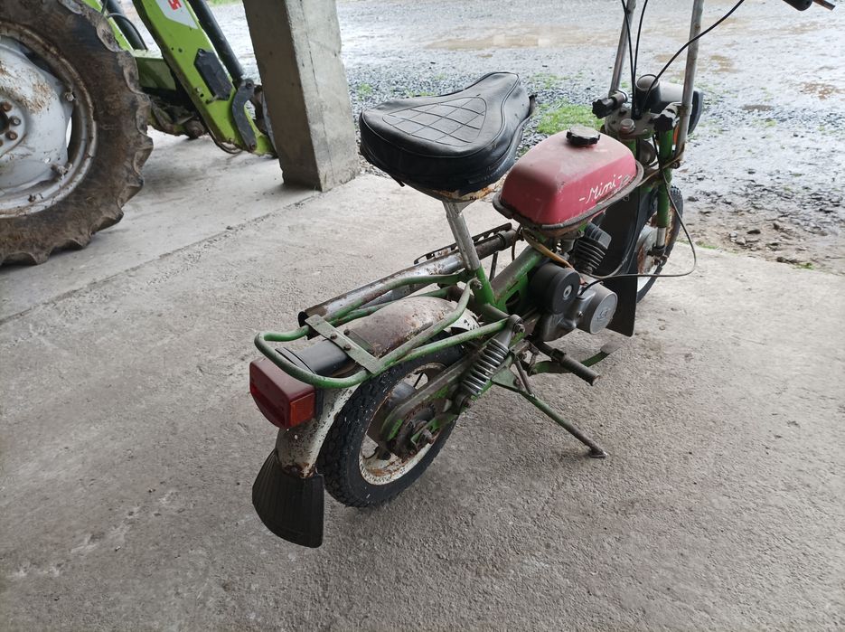 Mini Riga R12 moped