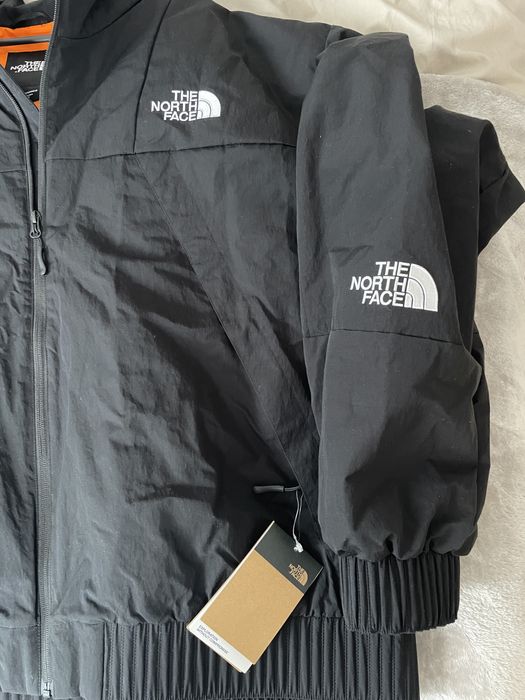 Geaca The North Face tip bomber marimea XL Barbati