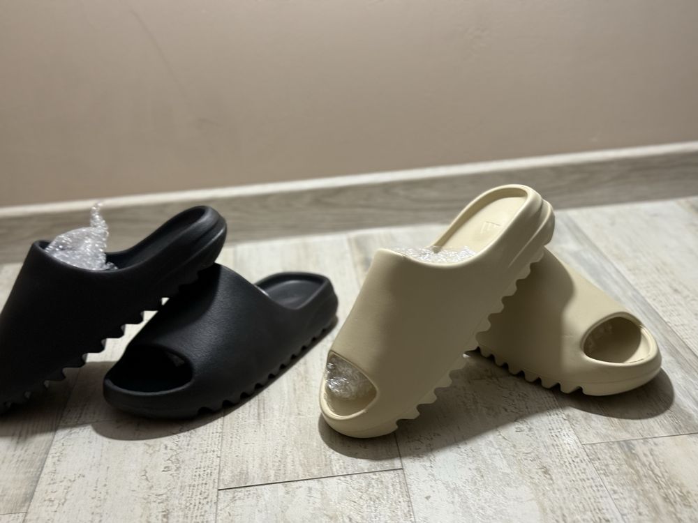 Adidas Yeezy slides