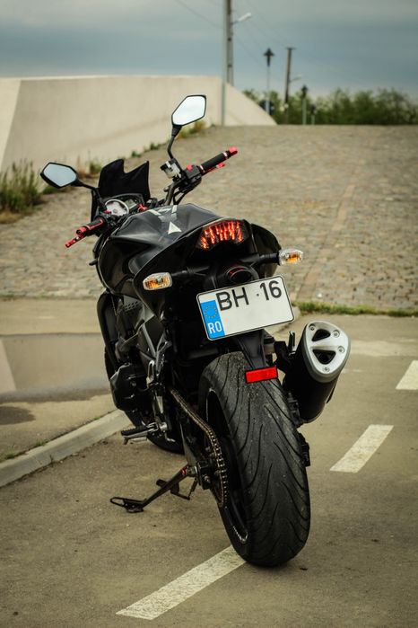 Motocicleta Kawasaki Z750 Naked