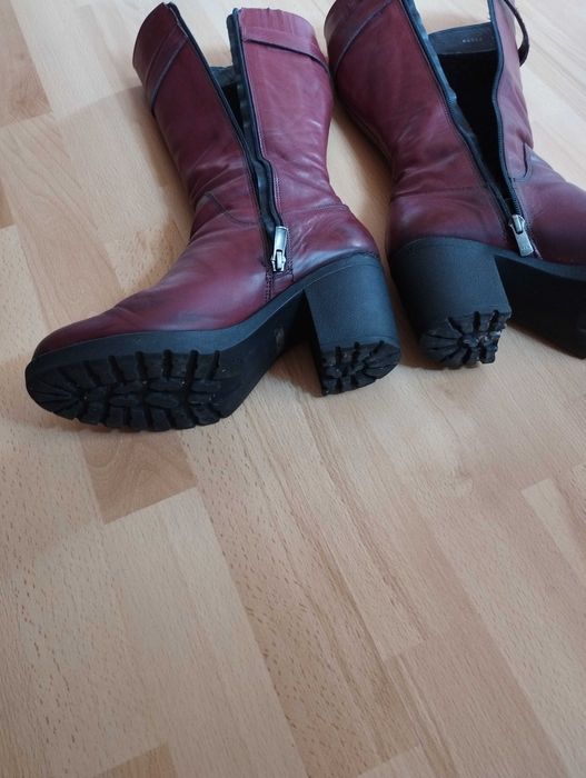 Cizme grena mărime  40