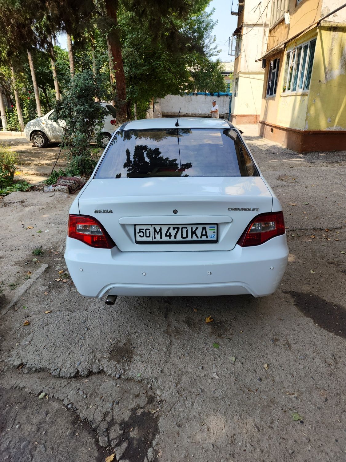 Продаётся машина нексия 2