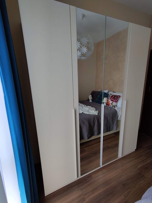 [Запазена] Комплект гардероб и спалня с матрак