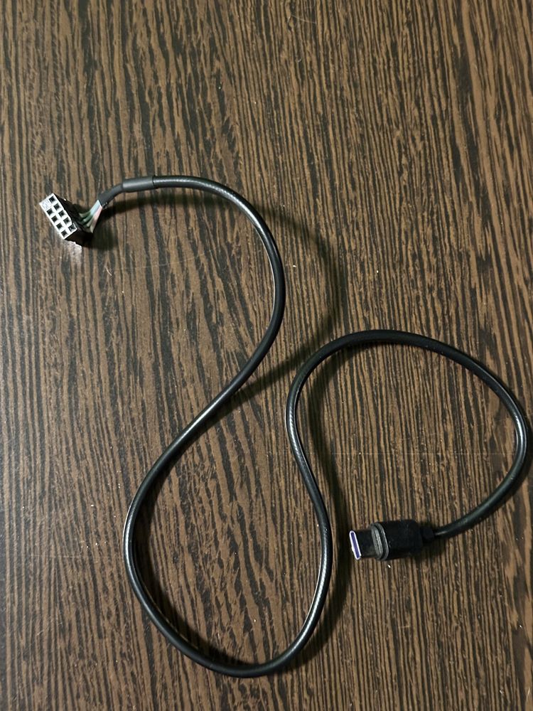 Cablu USB Header to USB C
