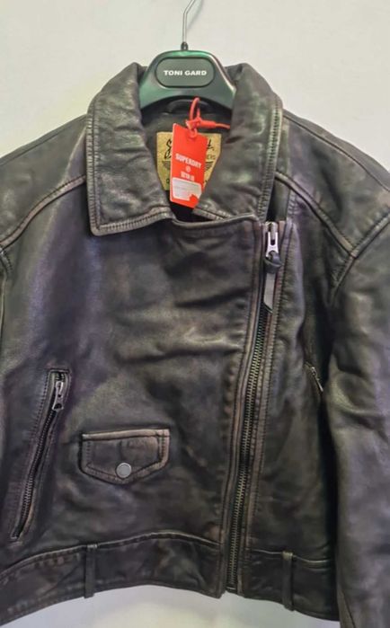 Geacă din piele naturală, Superdry, mărimea M - nouă cu etichetă