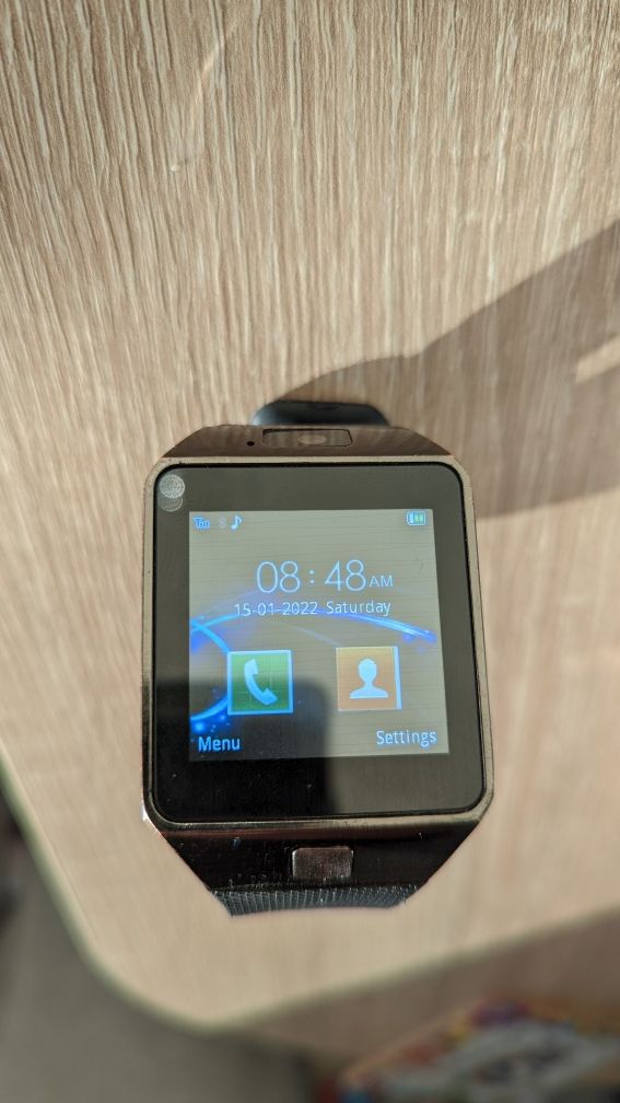 Смарт часовник със SIM карта и Bluetooth