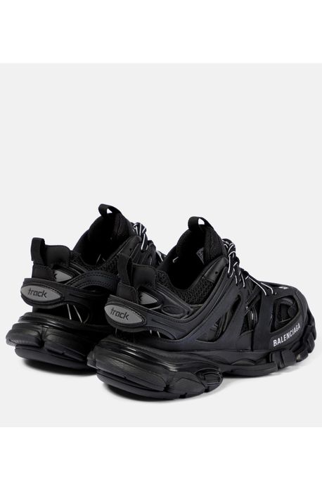 Balenciaga track