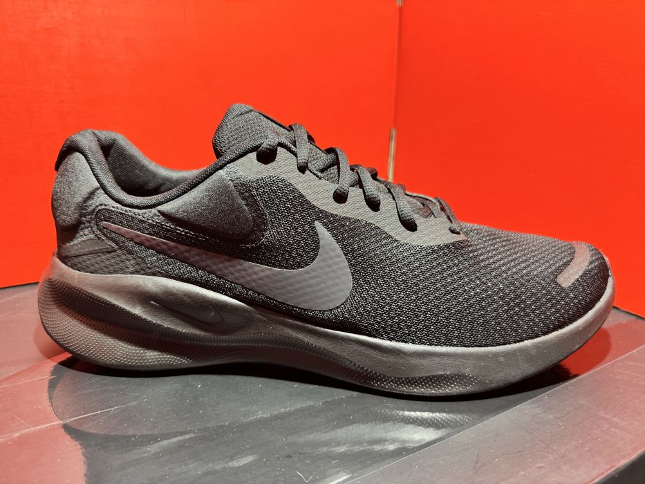 Оригинални! Nike Revolution 7 - 48.5 ShoeMag