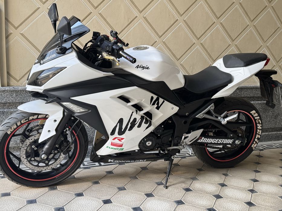 Kawasaki ninja 400