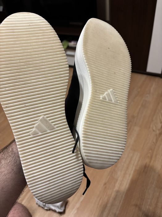 Спортни обувки маратонки Adidas tenis Acesmash 44