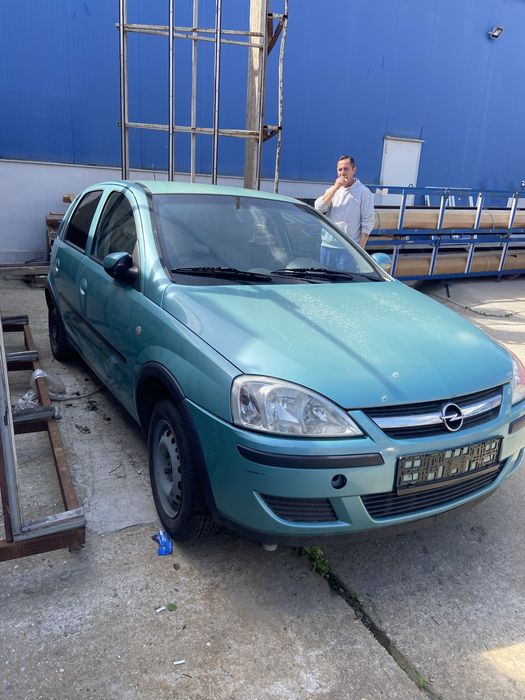 Opel corsa 1.3 2004 verde