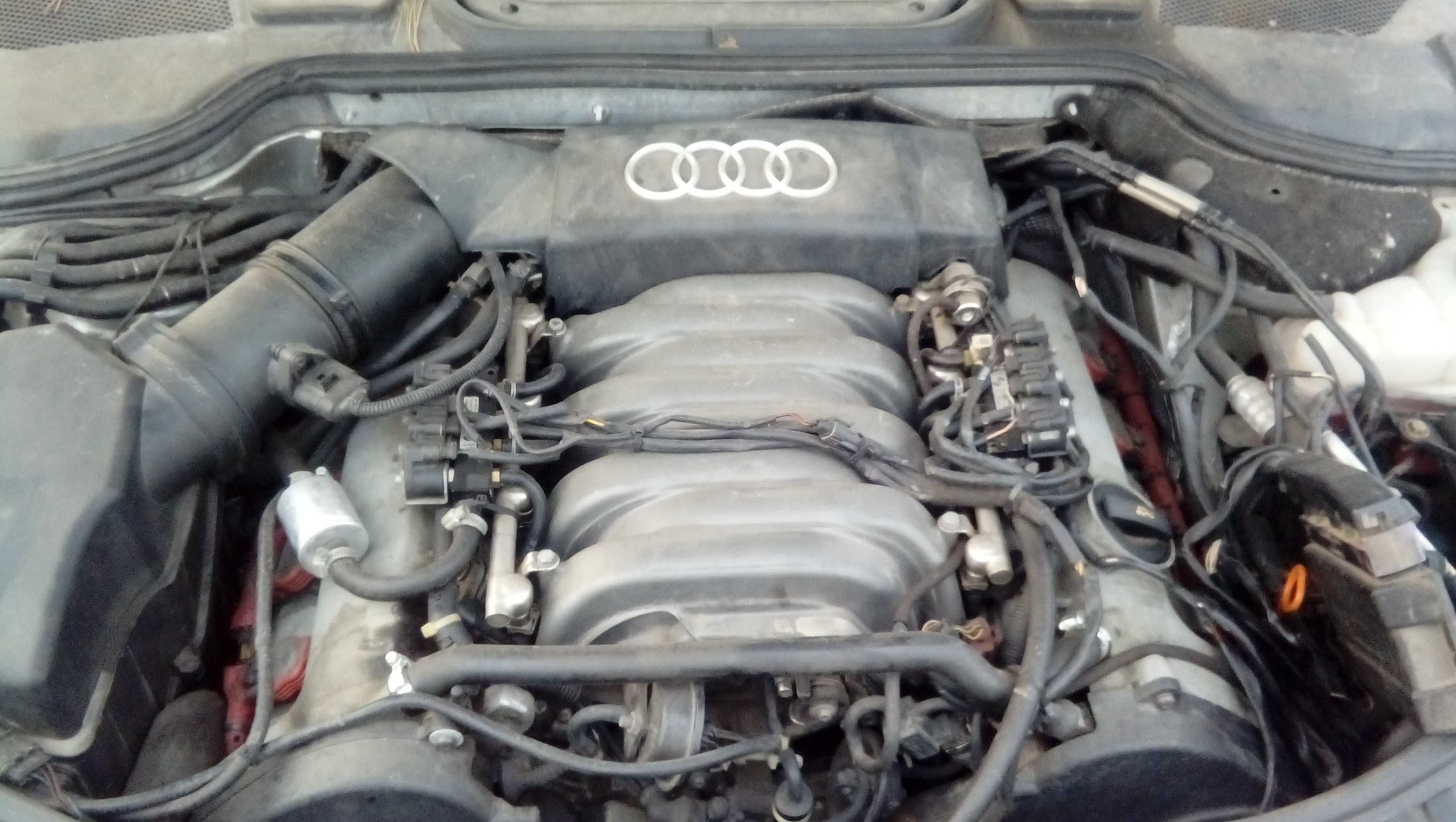 На Части Audi A8 D3 3.7 бензин и 3.0tdi