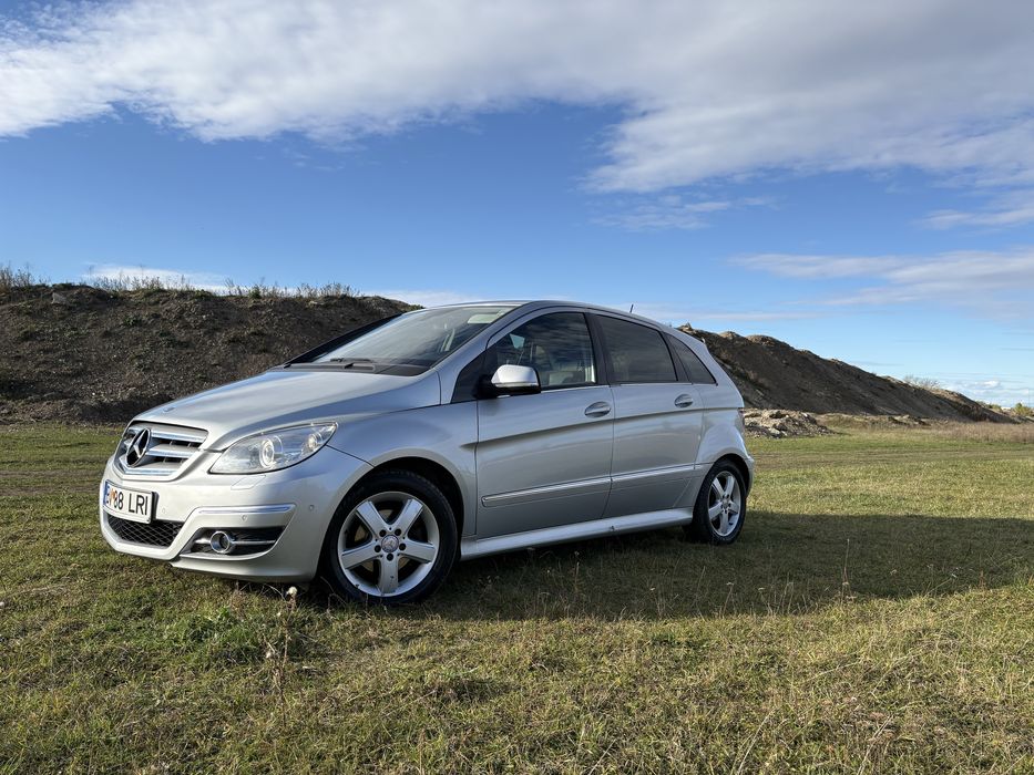 Mercedes B class