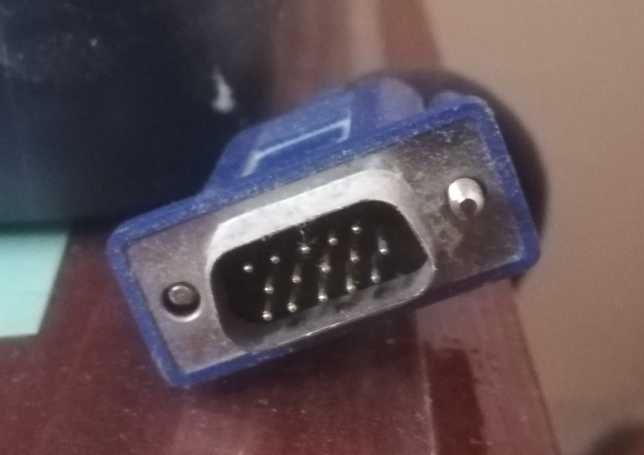 LCD монитор Lite-On  15''  с  вградени говорители и  преходник DVI