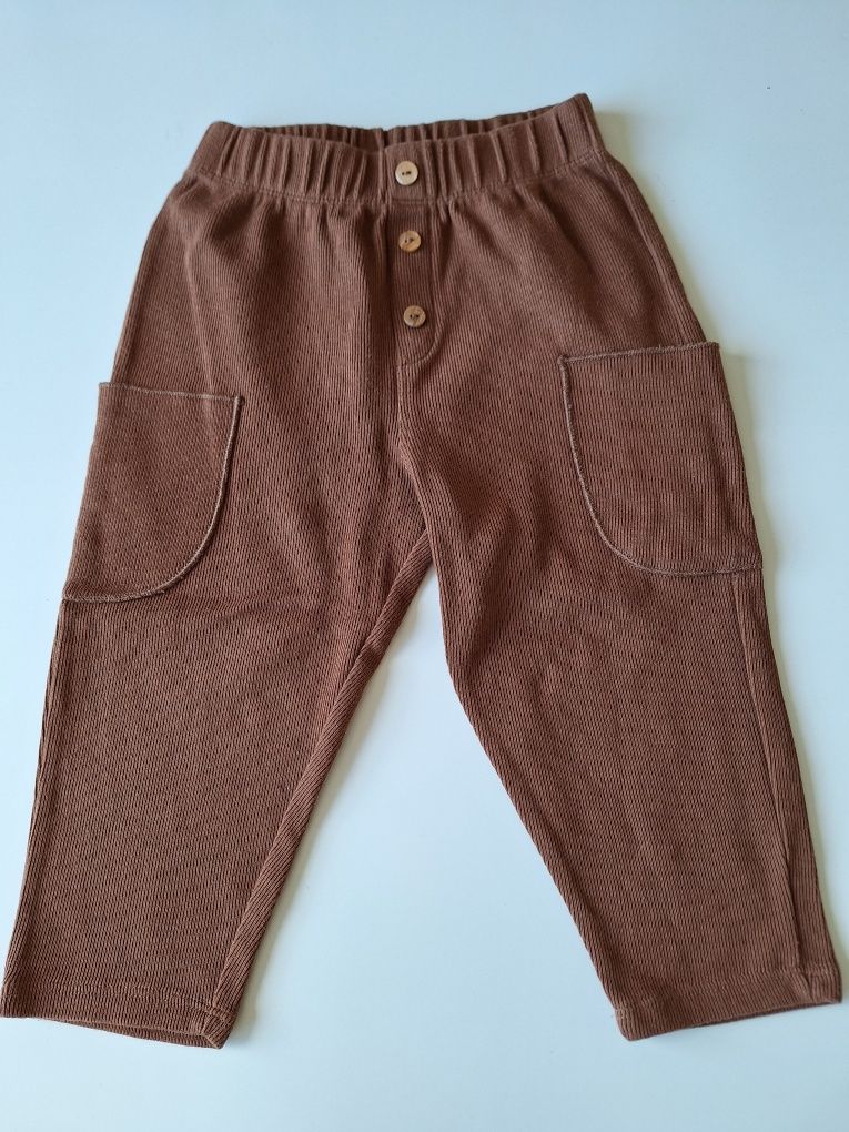 Pantaloni Zara 4-5 ani