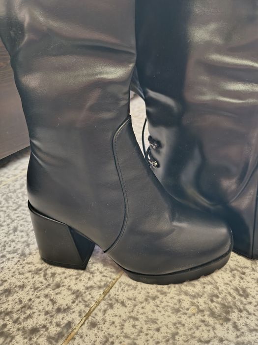 Дамски високи ботуши