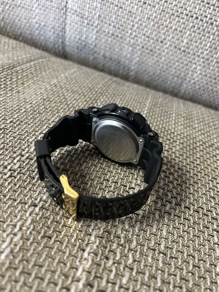 Часовник Casio G-SHOCK GA-110GB-1A