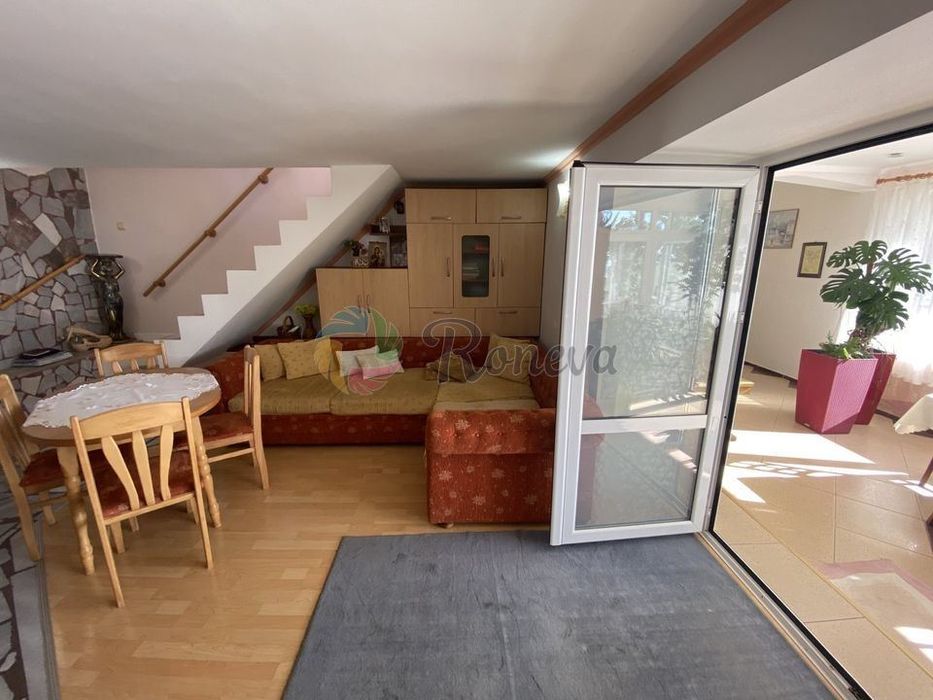 Продава се Къща в Балчик - 256 кв.м за 879 €/кв.м - Снимка #3
