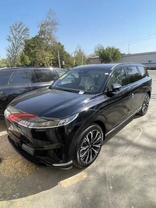 Dongfeng 008 restyling