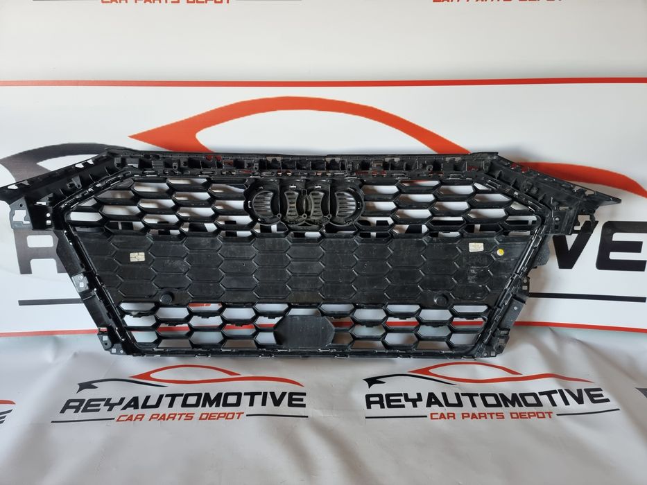 Grila radiator Audi A3 8Y S Line dupa 2020 cod 8Y0853651A