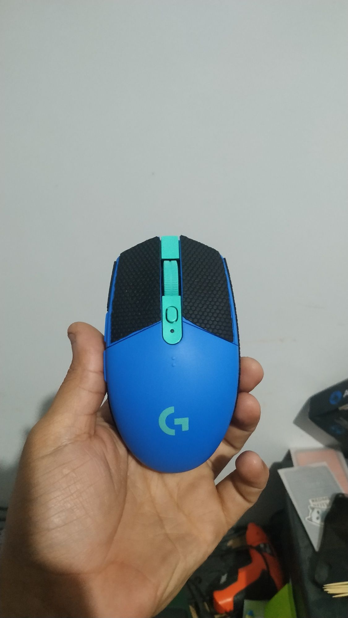 Игровая безпроводная мышка Logitech g304 LIGHTSPEED Wireless Gaming Mo