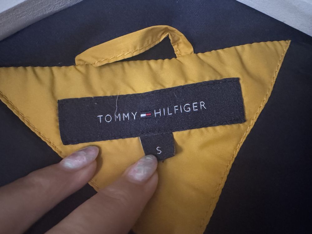 Tommy Jeans-плътно яке