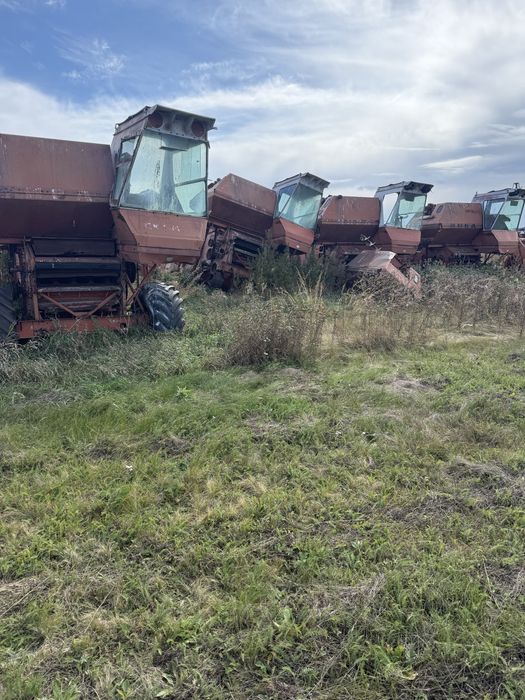 Продам комбайны НИВА на разбор есть много чего