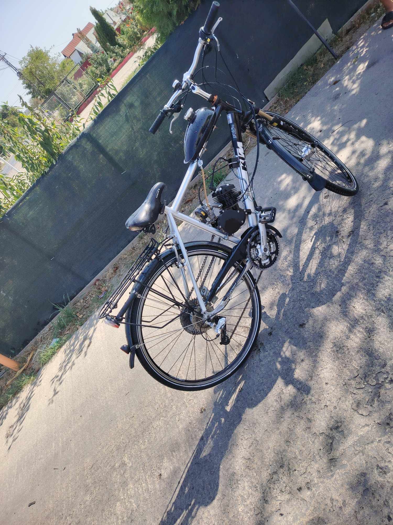 Vând Bicicleta kit motor 80 cm ..