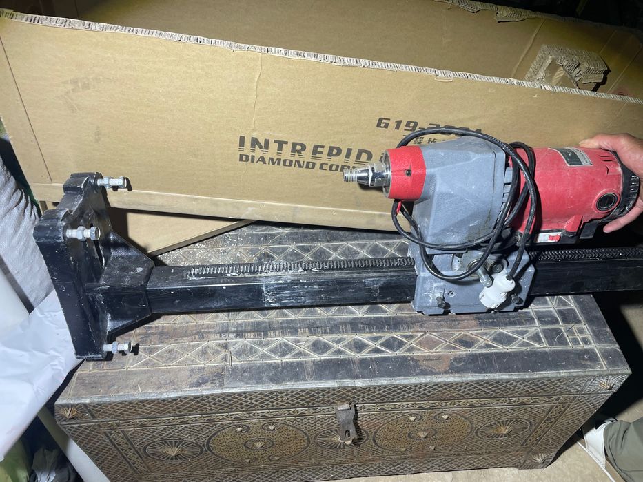 Бур для сверления бетона и камня INTREPID G19-260A