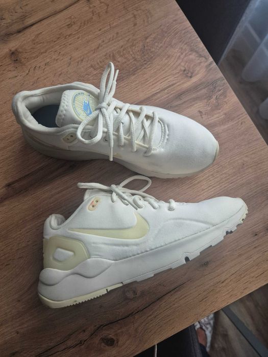 Спортни обувки маратонки Nike