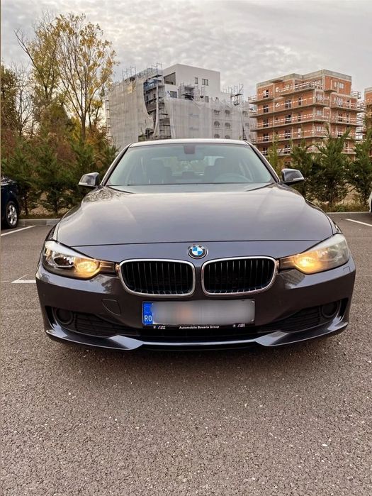 BMW Seria 3 BMW SERIA 3 F30 318D 2012
