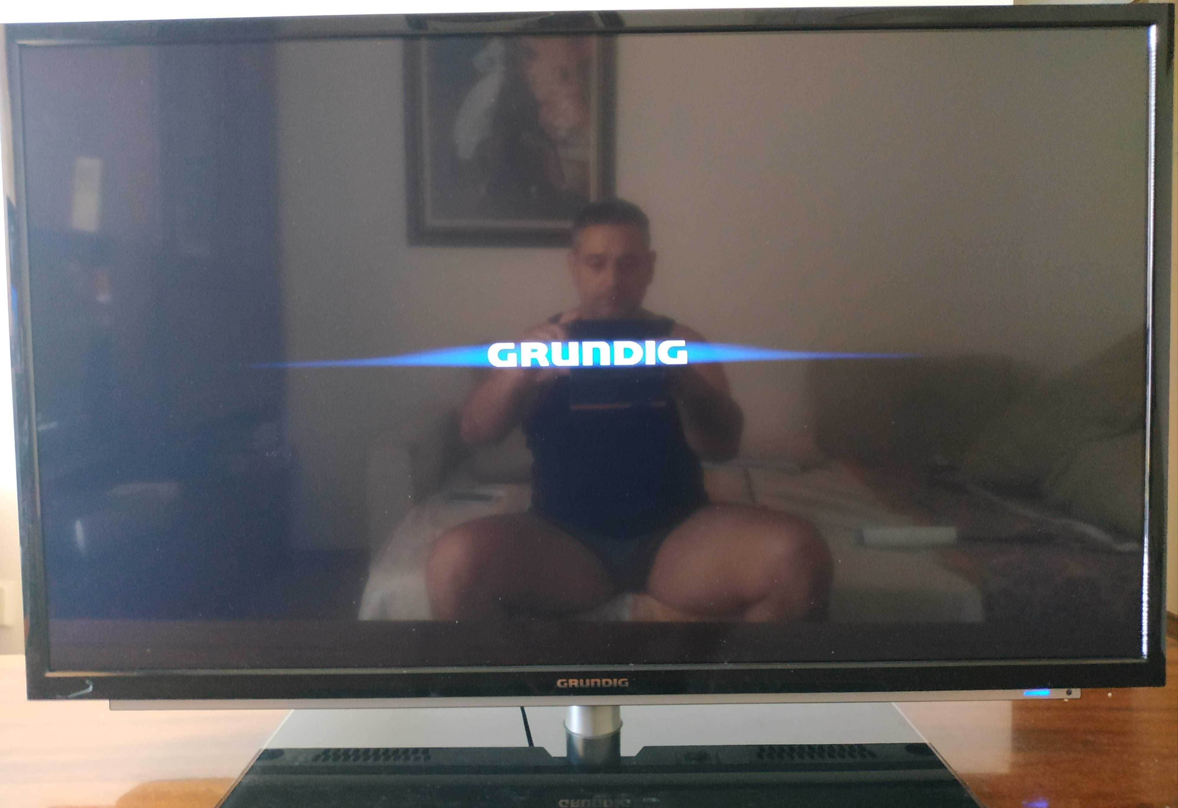 Grundig 42" 3D, Smart, Full HD, LED,  42VLE9372BL