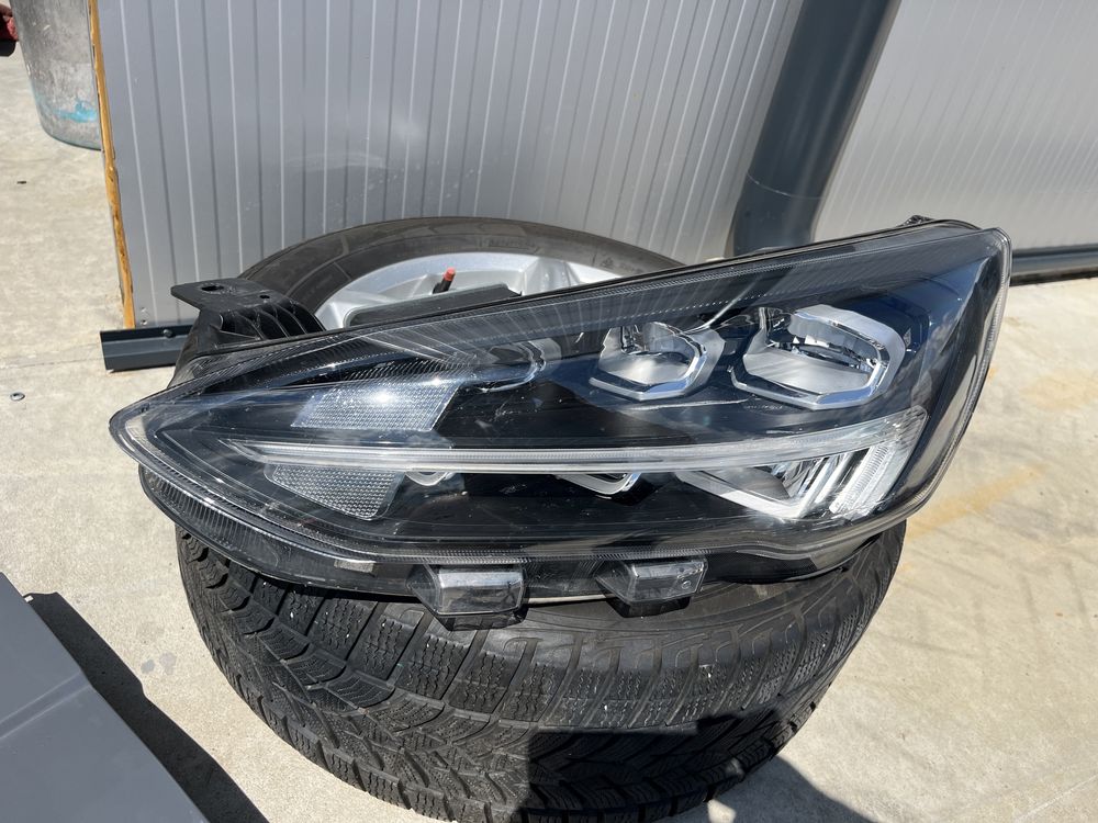 Фар Ford Focus Full Led 2020