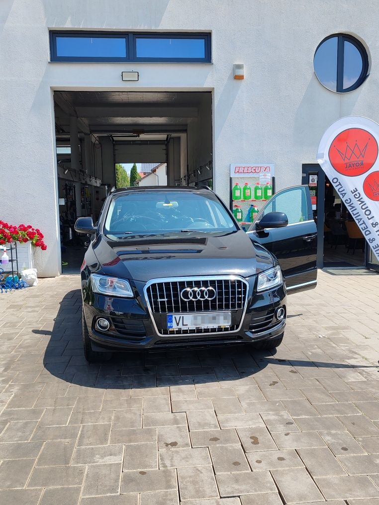 Vând/Schimb Audi Q5 2.0 Tdi