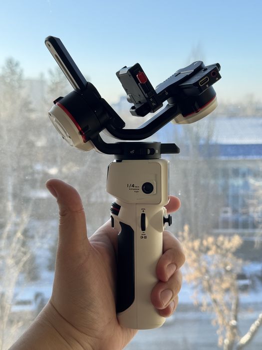 Стабилизатор Zhiyun Crane M3