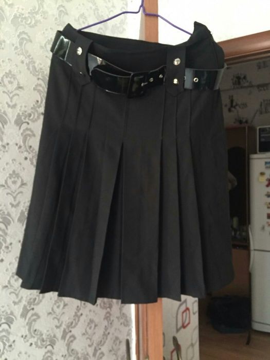 Школьная юбка черная