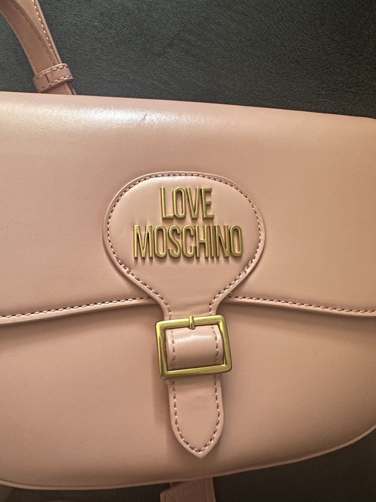 Чанта Love Moschino