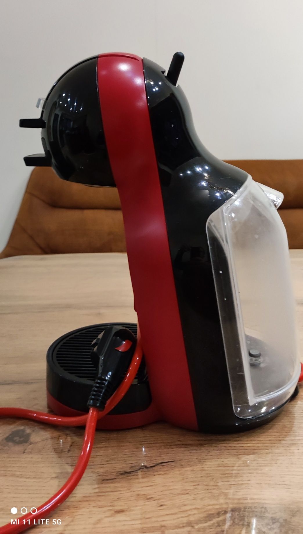 Кафемашина Krupps Dolce Gusto MINI ME. 15 бара Еспресо машина.Добро съ