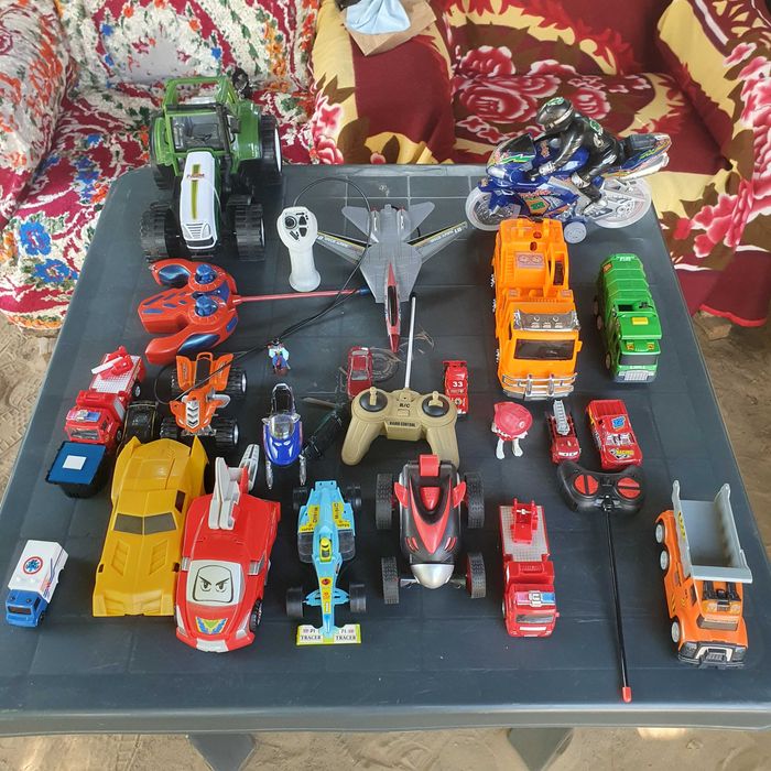 Jucarii diverse +telecomenzi