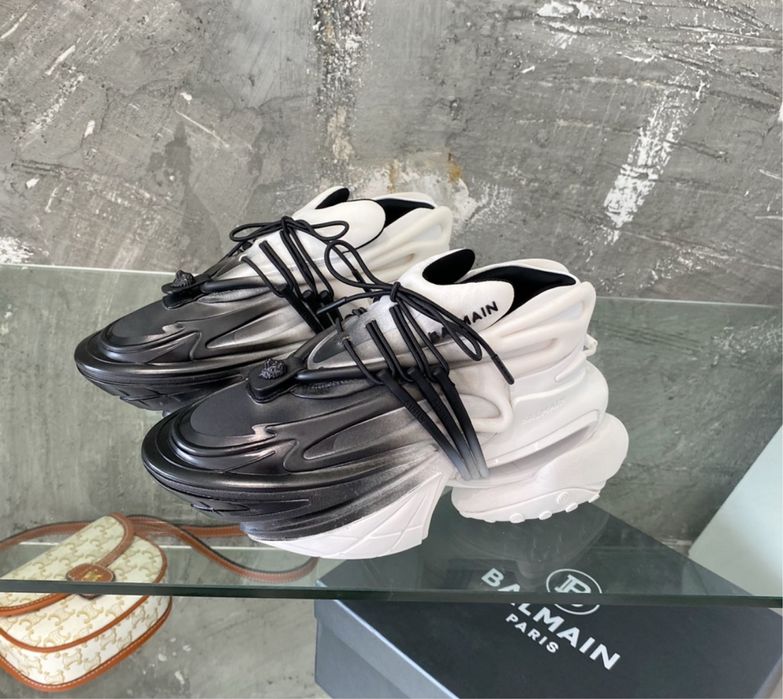 Adidasi Balmain Unicorn