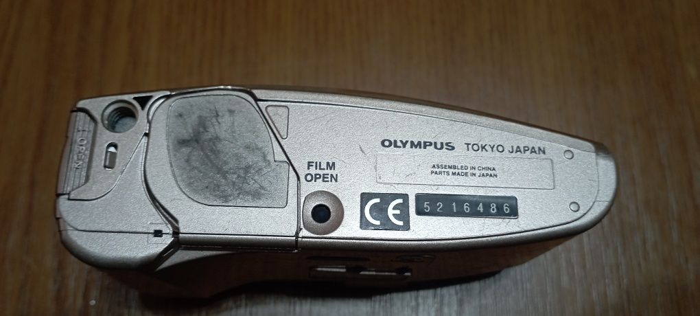 Canon T50 + Olympus i 75 - defecte
