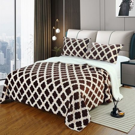 Set patura cu blanita + 2 fete perne