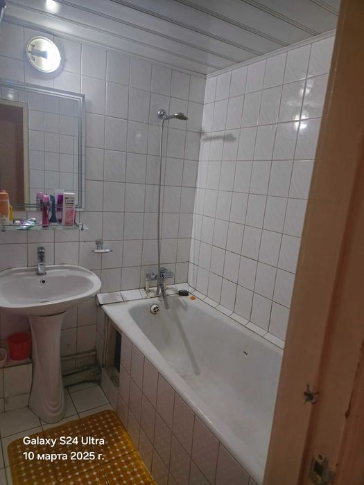 Срочно Продаю 5/4/4 кв на карасу-1